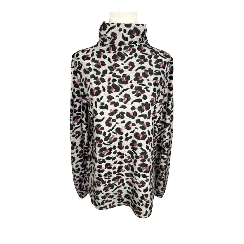 Nic+Zoe Women's Cheetah Pop Print‎ Turtleneck Top Size Medium Multicolor NWOT